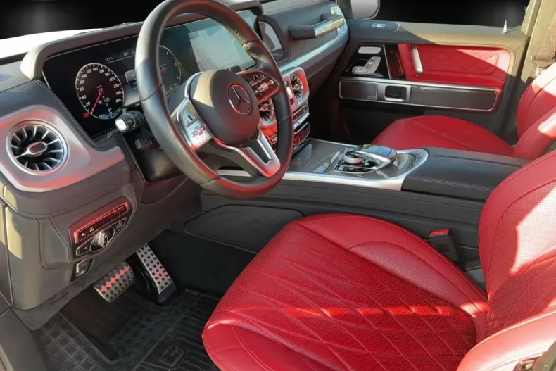 Mercedes-Benz G 400 (Clasa G) din 2022 cu 12.150 km - oferta MER196644 - foto 7