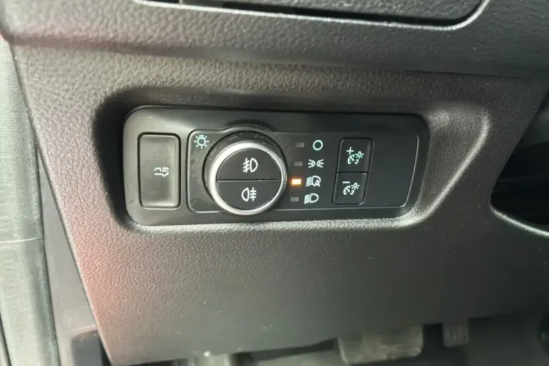 Ford Ranger din 2023 cu 56.750 km - oferta FOR196646 - foto 18