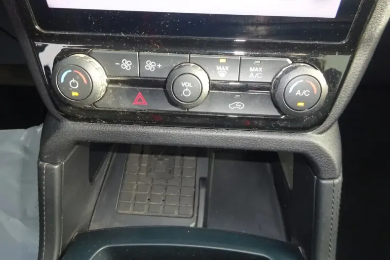 Ford Ranger din 2023 cu 72.148 km - oferta FOR196648 - foto 26