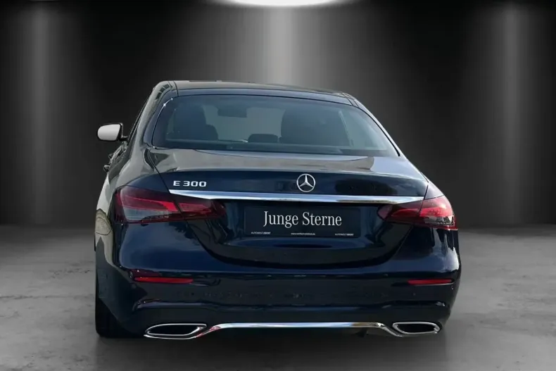 Mercedes-Benz E 300 (Clasa E) din 2021 cu 39.320 km - oferta MER196657 - foto 4