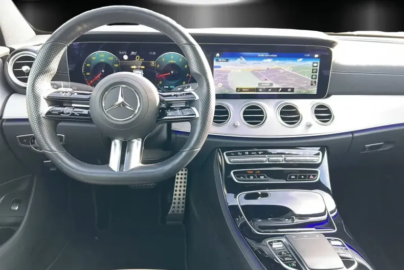 Mercedes-Benz E 300 (Clasa E) din 2021 cu 39.320 km - oferta MER196657 - foto 9