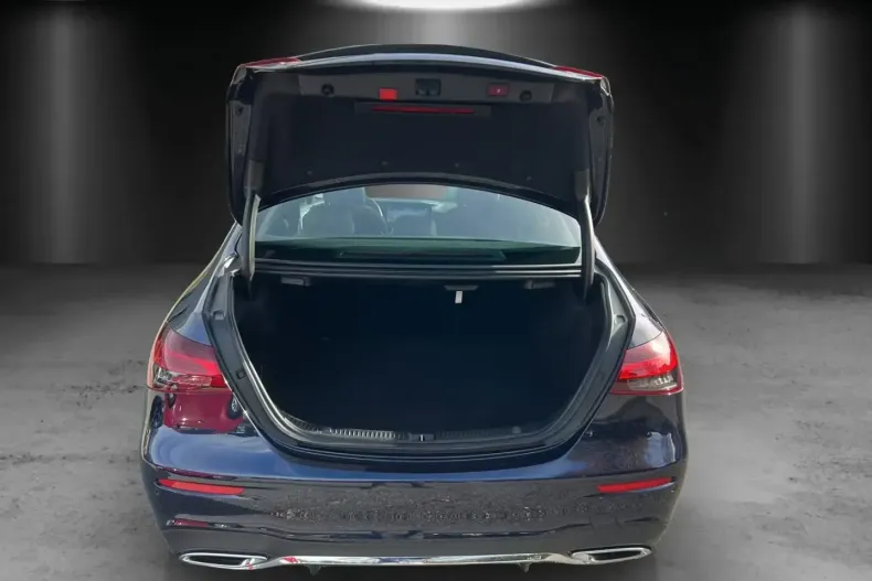 Mercedes-Benz E 300 (Clasa E) din 2021 cu 39.320 km - oferta MER196657 - foto 14