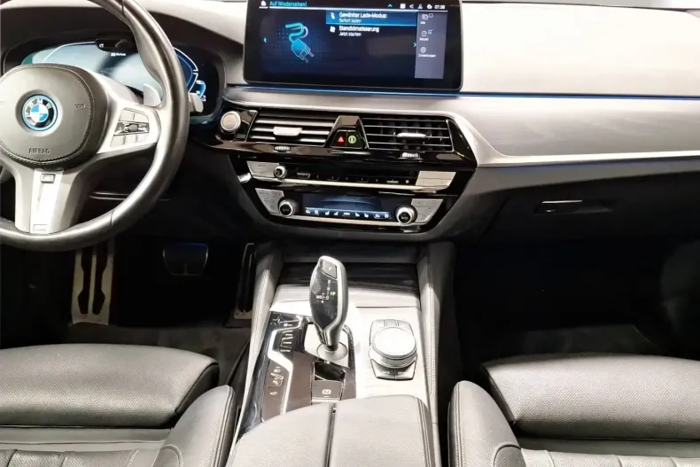 BMW 530 (Seria 5) din 2023 cu 49.887 km - oferta BMW196663 - foto 11