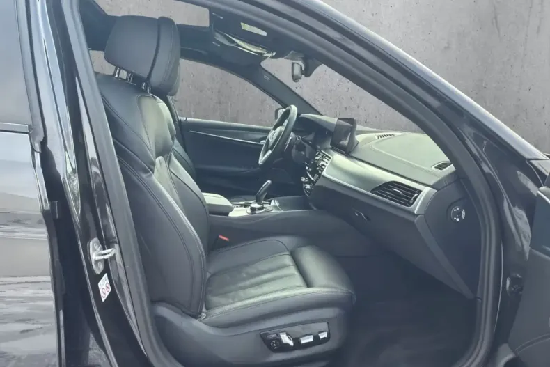 BMW 530 (Seria 5) din 2022 cu 45.893 km - oferta BMW196667 - foto 24