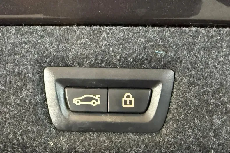 BMW 530 (Seria 5) din 2022 cu 45.893 km - oferta BMW196667 - foto 32