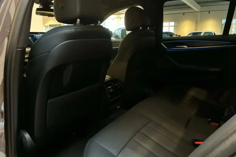 BMW 530 (Seria 5) din 2023 cu 36.000 km - oferta BMW196668 - foto 11