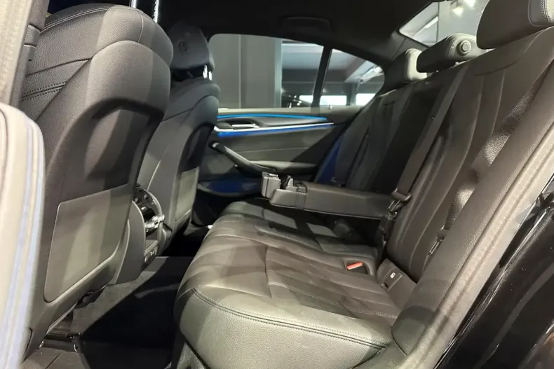 BMW 530 (Seria 5) din 2023 cu 38.407 km - oferta BMW196672 - foto 24