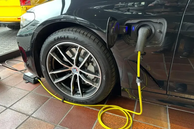 BMW 530 (Seria 5) din 2023 cu 38.407 km - oferta BMW196672 - foto 28