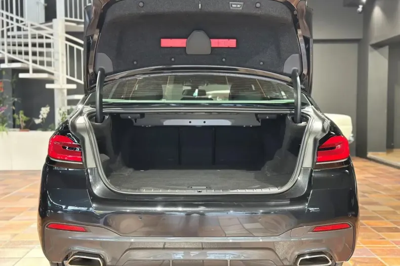 BMW 530 (Seria 5) din 2023 cu 38.407 km - oferta BMW196672 - foto 29