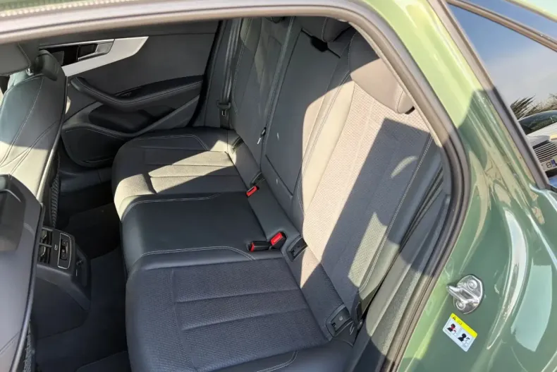 Audi A4 din 2023 cu 26.438 km - oferta AUD196674 - foto 18