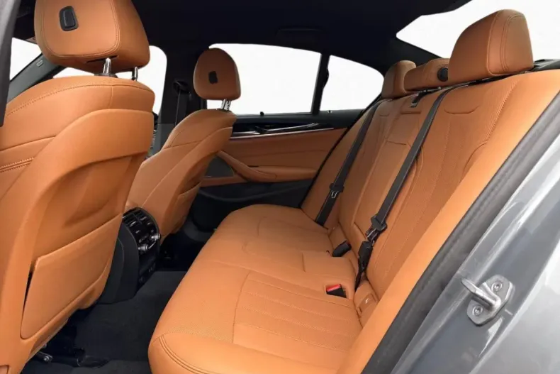 BMW 520 (Seria 5) din 2023 cu 47.310 km - oferta BMW196675 - foto 12