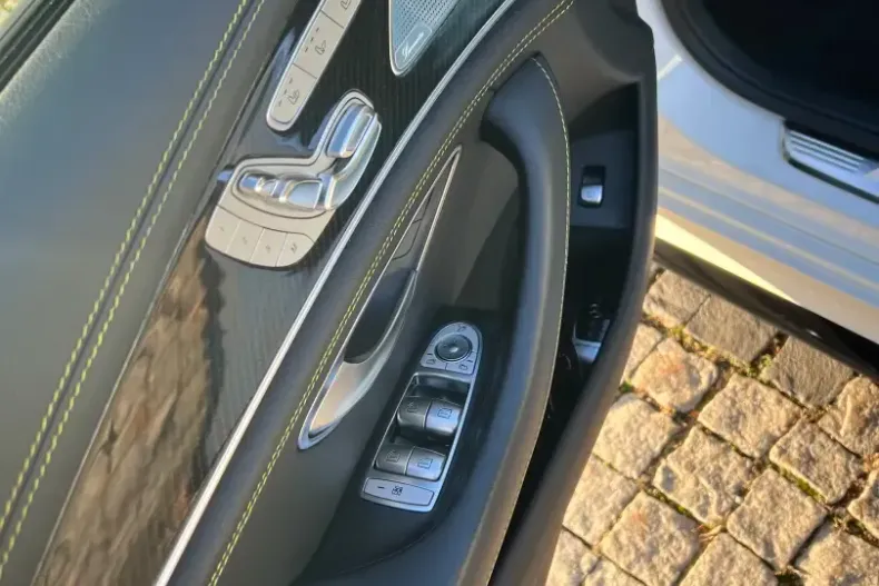 Mercedes-Benz AMG GT (Clasa GT) din 2023 cu 90.000 km - oferta MER196677 - foto 12