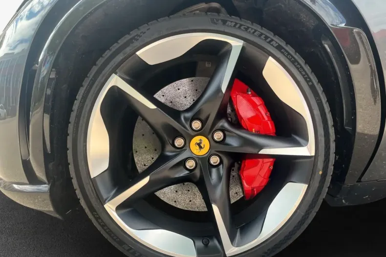 Ferrari Purosangue din 2023 cu 18.800 km - oferta FER196684 - foto 19