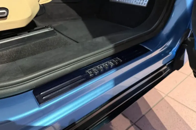 Ferrari Purosangue din 2024 cu 11.350 km - oferta FER196703 - foto 24