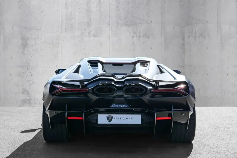Lamborghini Revuelto din 2024 cu 5.320 km - oferta LAM196705 - foto 4