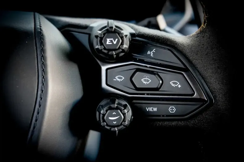 Lamborghini Revuelto din 2024 cu 5.320 km - oferta LAM196705 - foto 24