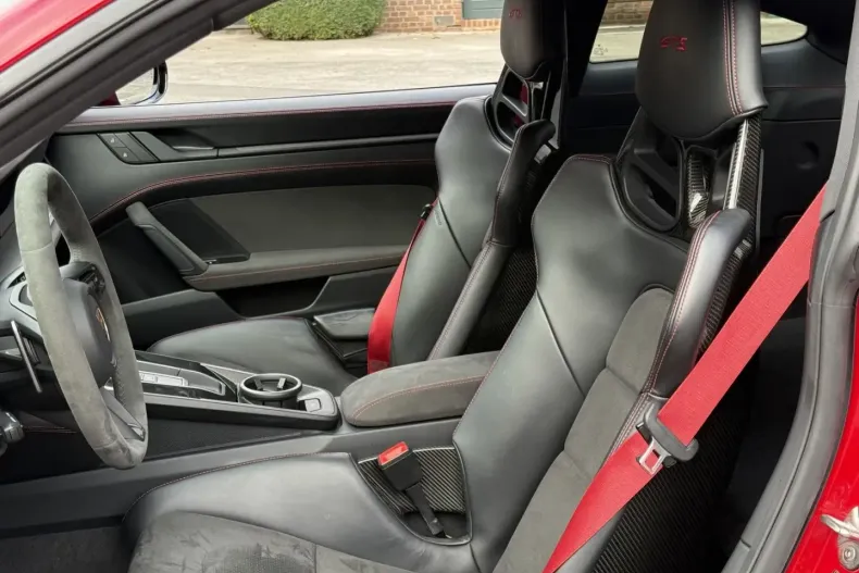 Porsche 992 din 2023 cu 11.300 km - oferta POR196706 - foto 4