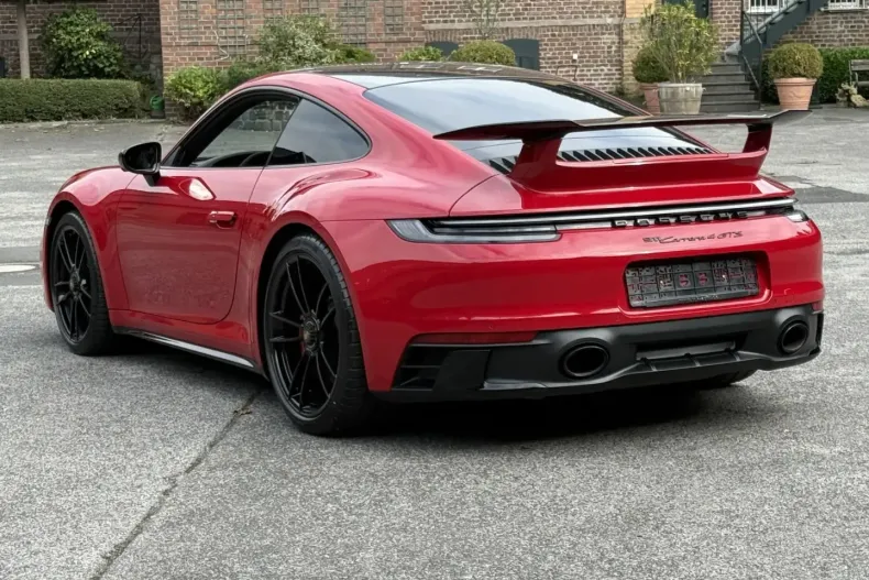 Porsche 992 din 2023 cu 11.300 km - oferta POR196706 - foto 5