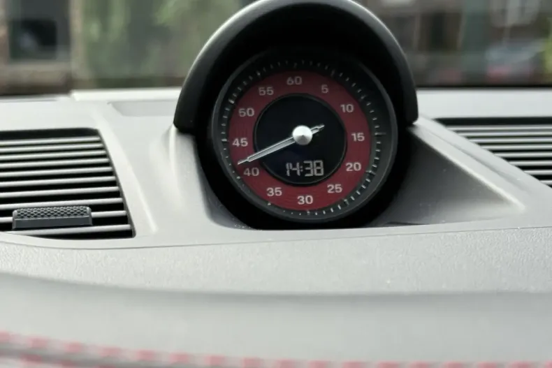 Porsche 992 din 2023 cu 11.300 km - oferta POR196706 - foto 8