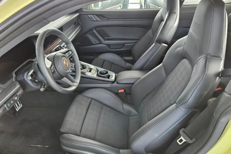 Porsche 992 din 2025 cu 1.850 km - oferta POR196708 - foto 10