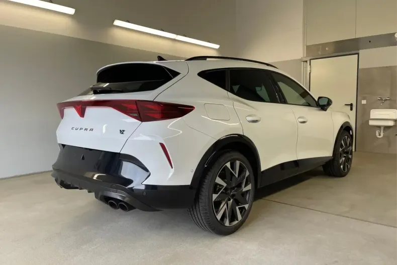 Cupra Formentor din 2025 cu 20 km - oferta CUP196712 - foto 3