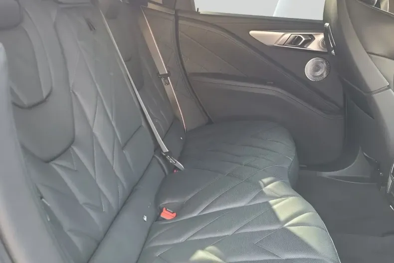 BMW XM (Seria X) din 2024 cu 36.000 km - oferta BMW196714 - foto 17