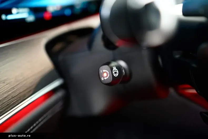 Mercedes-Benz AMG GT (Clasa GT) din 2025 cu 25.900 km - oferta MER196715 - foto 25