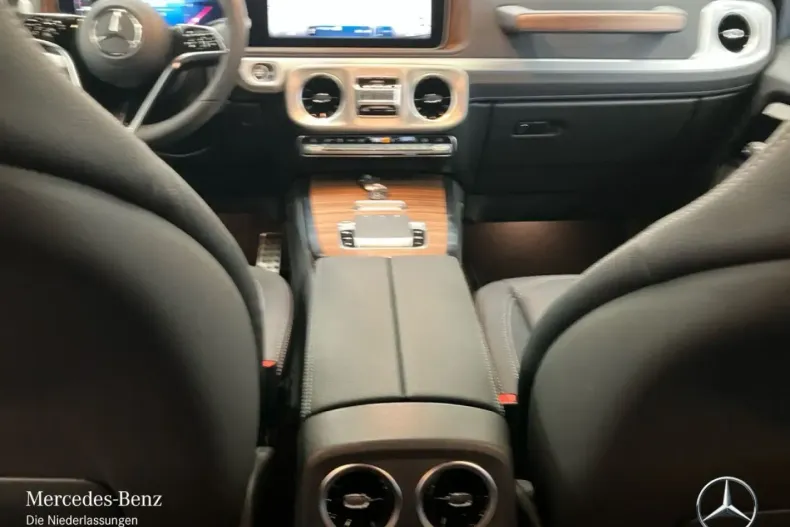 Mercedes-Benz G 450 (Clasa G) din 2025 cu 18.462 km - oferta MER196716 - foto 15