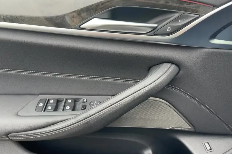 BMW 520 (Seria 5) din 2021 cu 40.123 km - oferta BMW196720 - foto 12