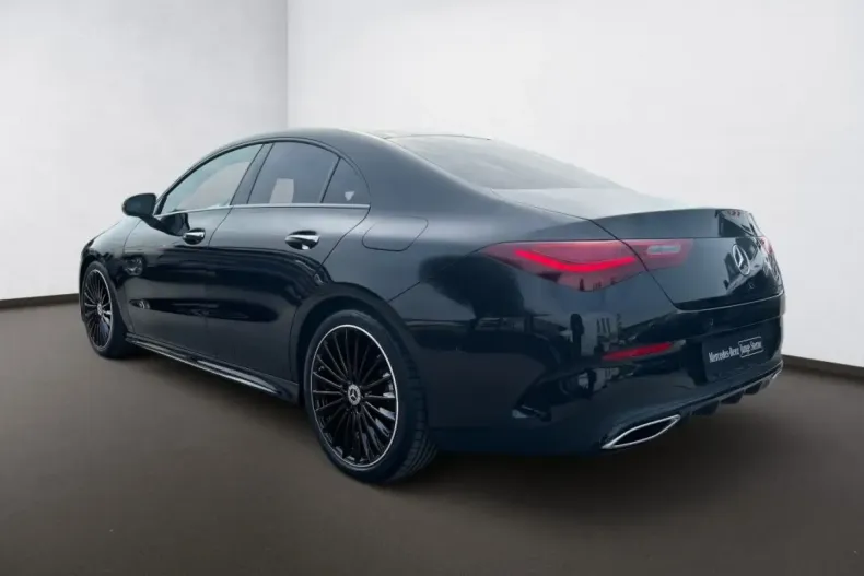Mercedes-Benz CLA 220 (Clasa CLA) din 2024 cu 11.700 km - oferta MER196725 - foto 3