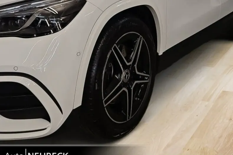 Mercedes-Benz GLA 250 (Clasa GLA) din 2024 cu 25.700 km - oferta MER196727 - foto 8