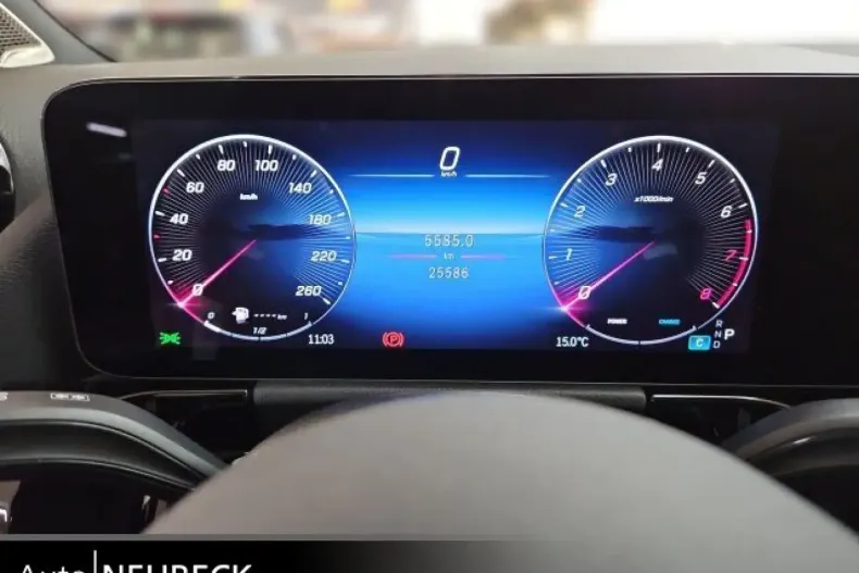 Mercedes-Benz GLA 250 (Clasa GLA) din 2024 cu 25.700 km - oferta MER196727 - foto 11