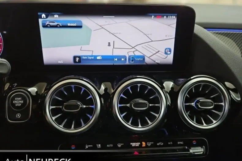 Mercedes-Benz GLA 250 (Clasa GLA) din 2024 cu 25.700 km - oferta MER196727 - foto 12