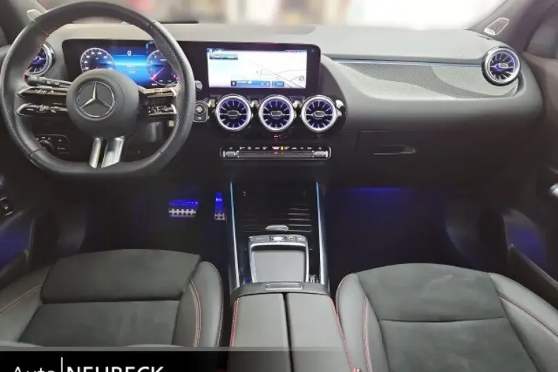 Mercedes-Benz GLA 250 (Clasa GLA) din 2024 cu 25.700 km - oferta MER196727 - foto 16