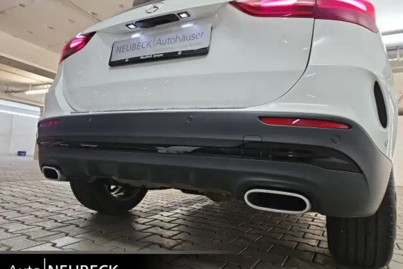 Mercedes-Benz GLA 250 (Clasa GLA) din 2024 cu 25.700 km - oferta MER196727 - foto 20