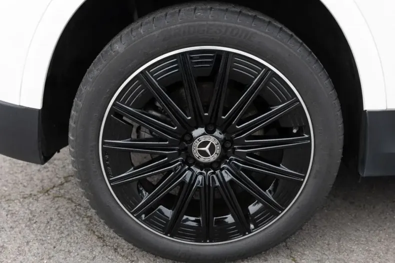 Mercedes-Benz GLA 250 (Clasa GLA) din 2024 cu 11.961 km - oferta MER196729 - foto 5