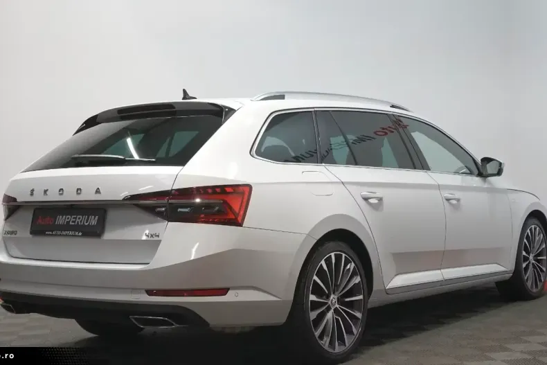 Skoda Superb din 2022 cu 59.400 km - oferta SKO196730 - foto 4