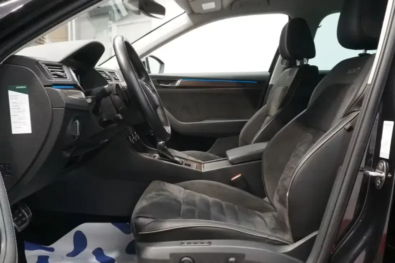 Skoda Superb din 2022 cu 55.700 km - oferta SKO196731 - foto 6