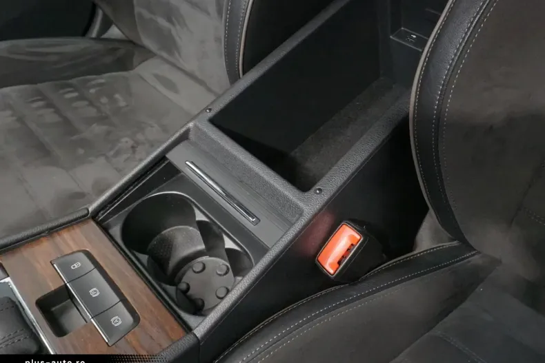 Skoda Superb din 2022 cu 55.700 km - oferta SKO196731 - foto 18