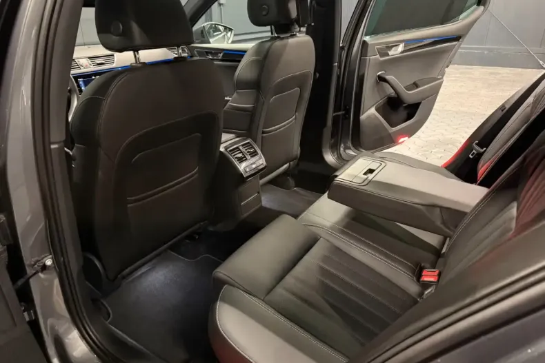 Skoda Superb din 2022 cu 45.100 km - oferta SKO196732 - foto 14