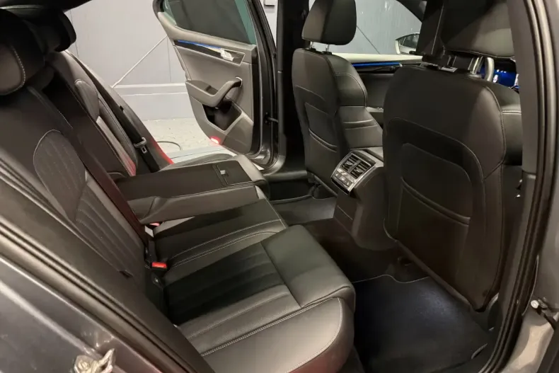 Skoda Superb din 2022 cu 45.100 km - oferta SKO196732 - foto 15