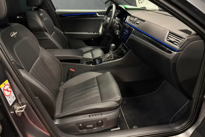 Skoda Superb din 2022 cu 45.100 km - oferta SKO196732 - foto 17
