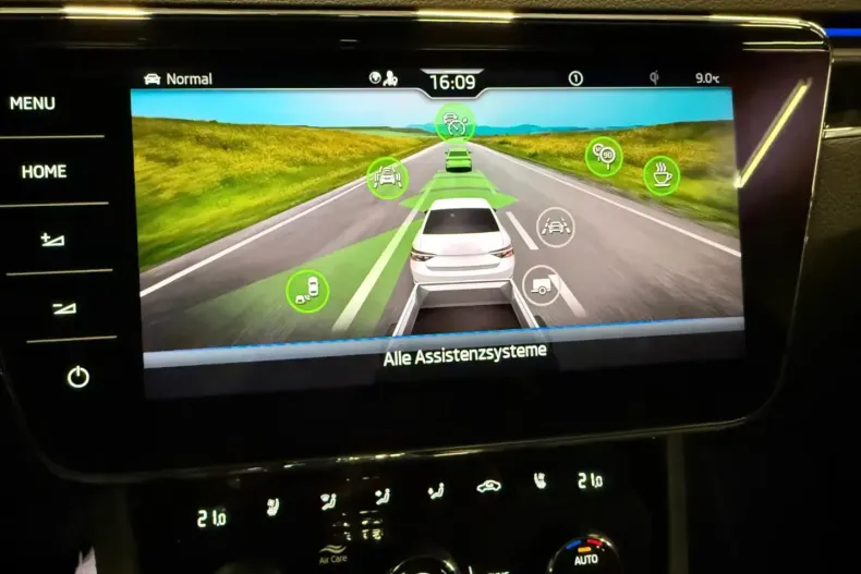 Skoda Superb din 2022 cu 45.100 km - oferta SKO196732 - foto 22