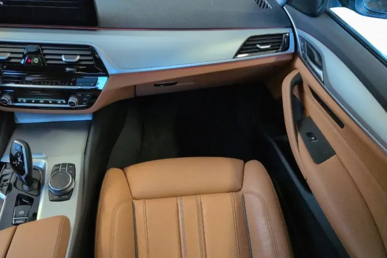 BMW 520 (Seria 5) din 2023 cu 65.564 km - oferta BMW196735 - foto 8