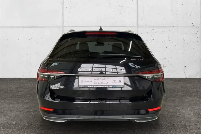 Skoda Superb din 2023 cu 72.400 km - oferta SKO196736 - foto 4
