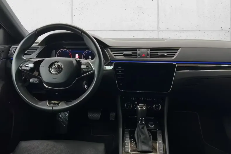 Skoda Superb din 2023 cu 72.400 km - oferta SKO196736 - foto 9