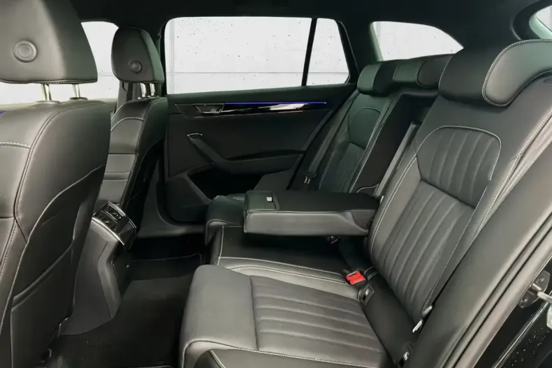 Skoda Superb din 2023 cu 72.400 km - oferta SKO196736 - foto 13