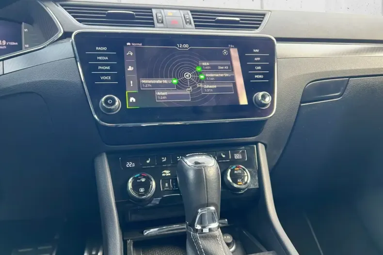 Skoda Superb din 2022 cu 62.200 km - oferta SKO196739 - foto 18