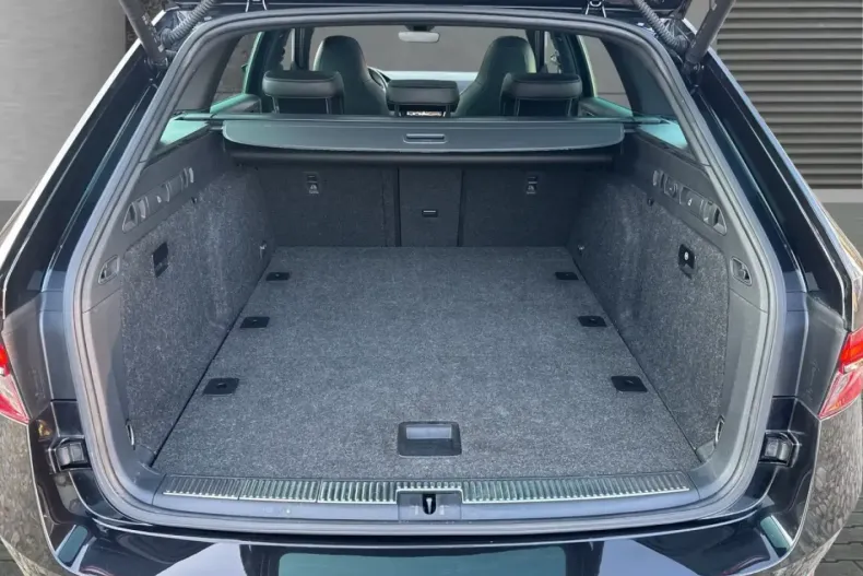 Skoda Superb din 2022 cu 83.100 km - oferta SKO196741 - foto 12