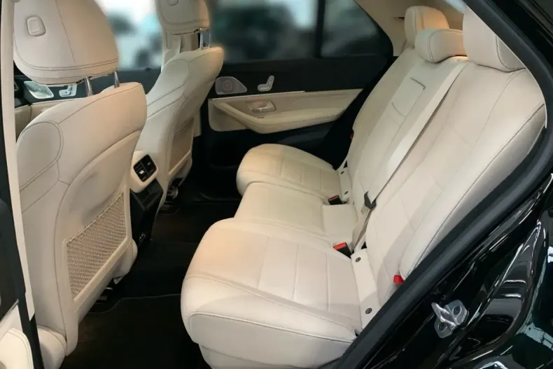 Mercedes-Benz GLE 450 (Clasa GLE) din 2025 cu 15.826 km - oferta MER196749 - foto 11